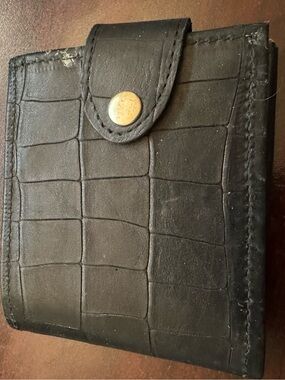 Croc-Embossed Black Leather Bifold Wallet with Snap